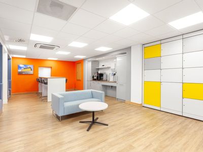Property Image for Bristol Road South, Park House, Birmingham, West Midlands, United Kingdom, B45 9AH