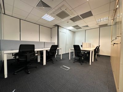 Property Image for Bath Road, 450, Heathrow, Greater London, United Kingdom, UB7 0EB