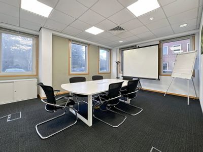 Property Image for Bath Road, 450, Heathrow, Greater London, United Kingdom, UB7 0EB
