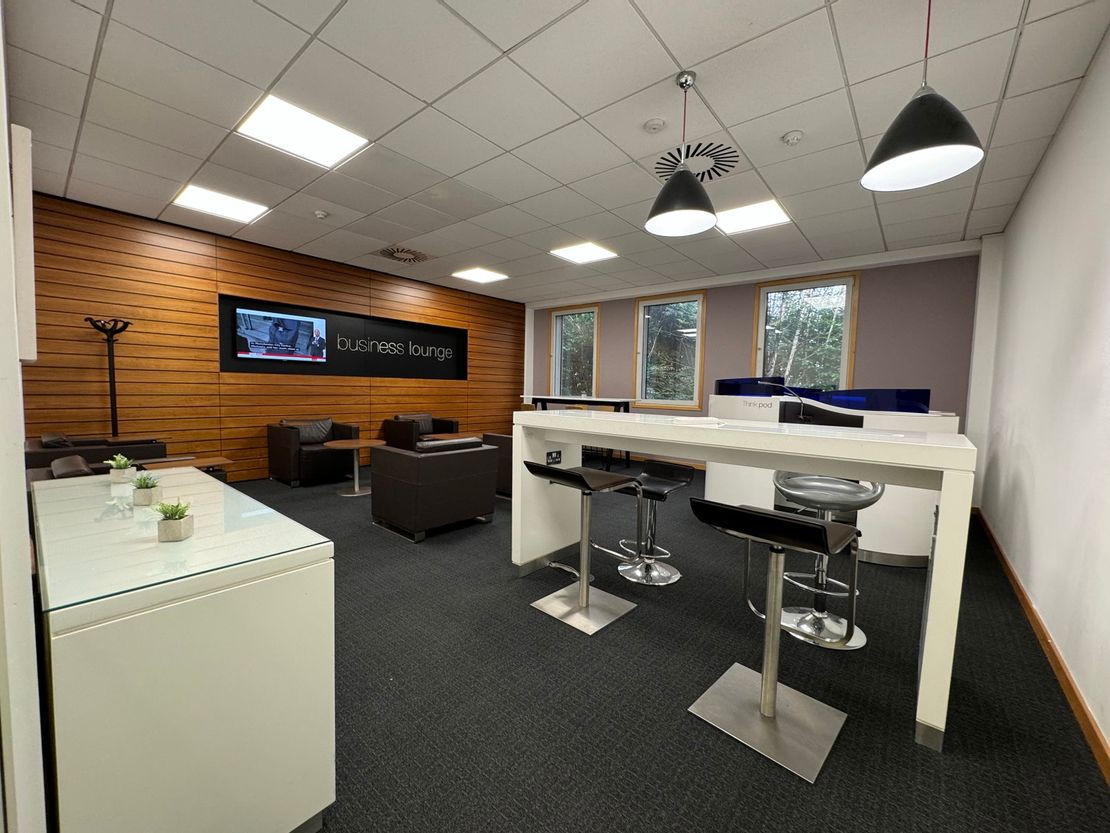 Bath Road, 450, Heathrow, Greater London, United Kingdom, UB7 0EB