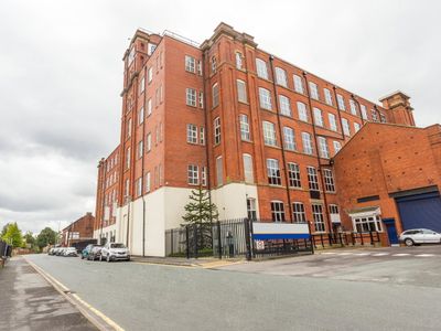 Property Image for Lees Street, 2nd, Manchester, Greater Manchester, United Kingdom, M27 6DB