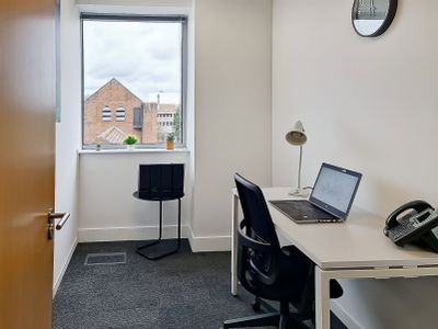 Property Image for Station Way, 3rd, Crawley, West Sussex, United Kingdom, RH10 1JH