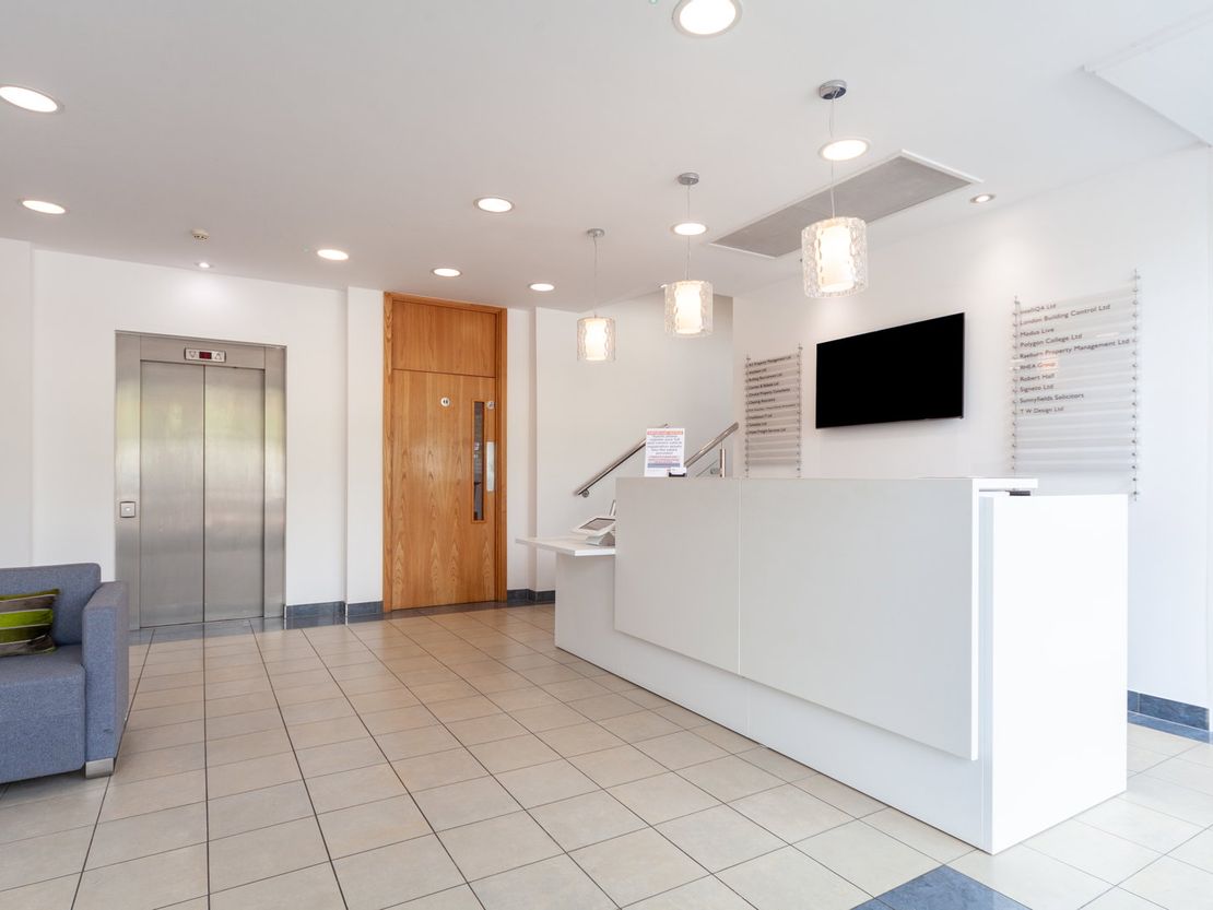 Falcon Gate, 2, Welwyn Garden City, Hertfordshire, United Kingdom, AL7 1TW