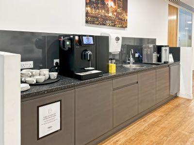 Property Image for Mann Island, 1, Liverpool, Merseyside, United Kingdom, L3 1BP