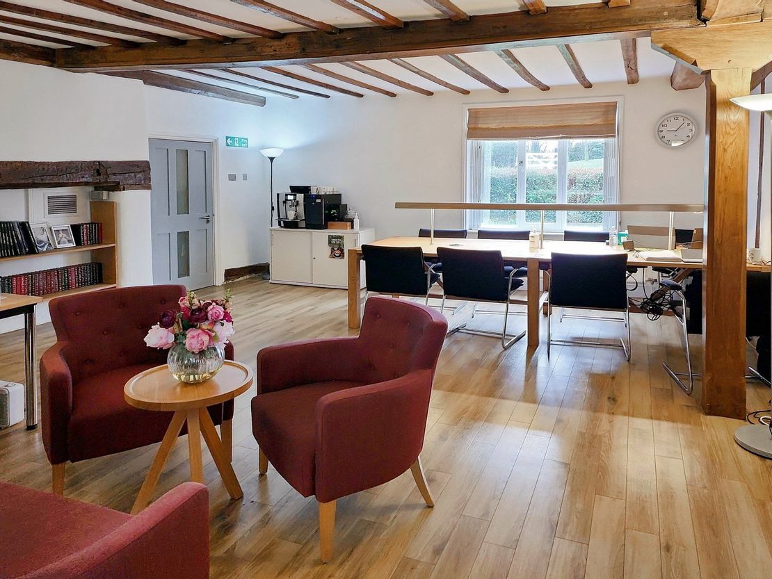 Winnal Valley Road, 1, Winchester, Hampshire, United Kingdom, SO23 0LD