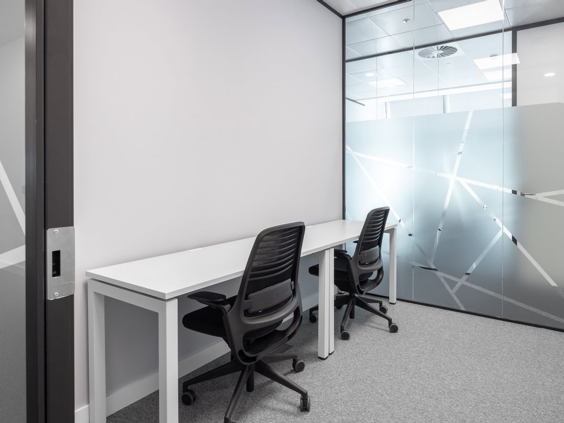 19th Floors, 18th, London, Greater London, United Kingdom, EC2N 4AG