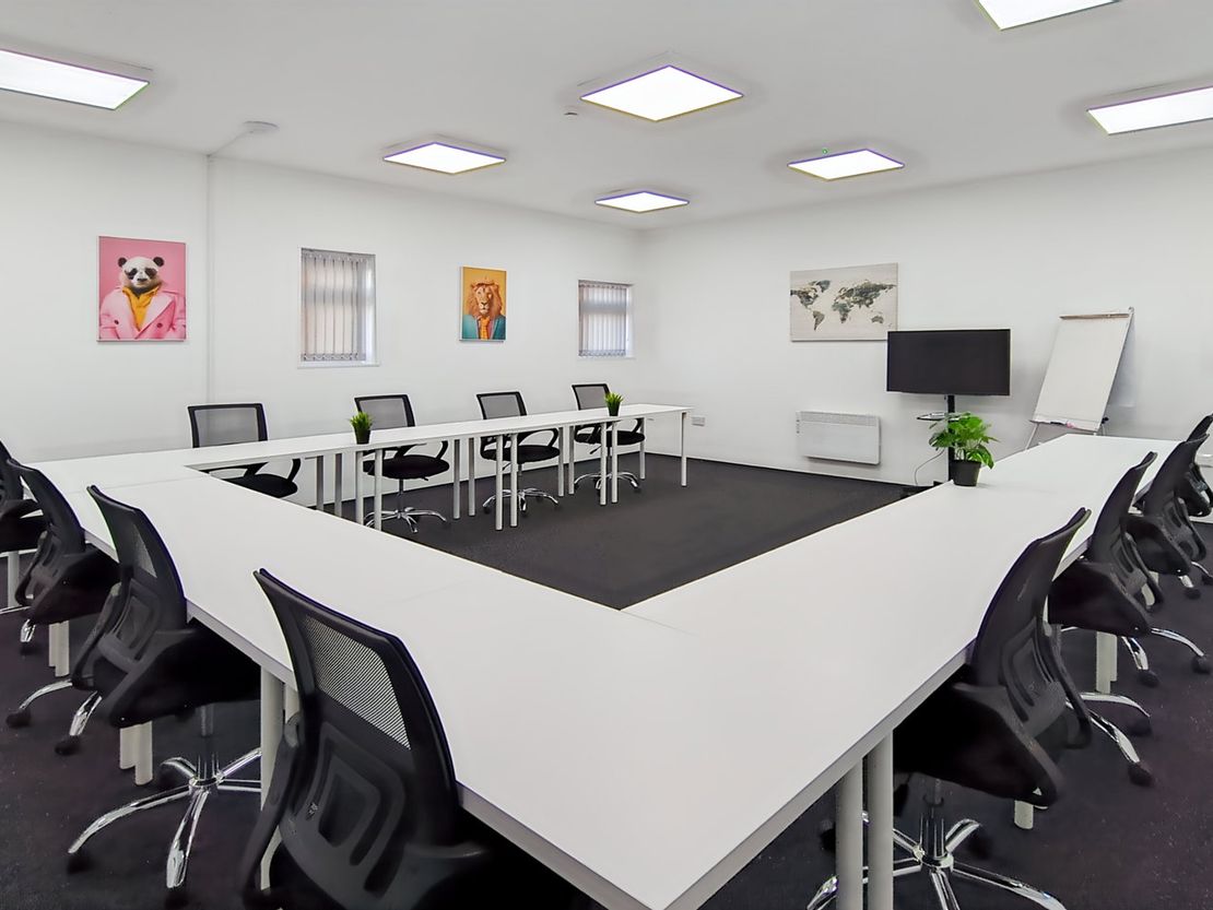 225 Wakefield, Wakefield, West Yorkshire, United Kingdom, WF2 7AZ