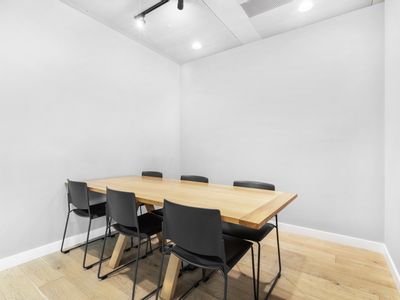 Property Image for Wood Ln, 80, London, Greater London, United Kingdom, W12 0BZ