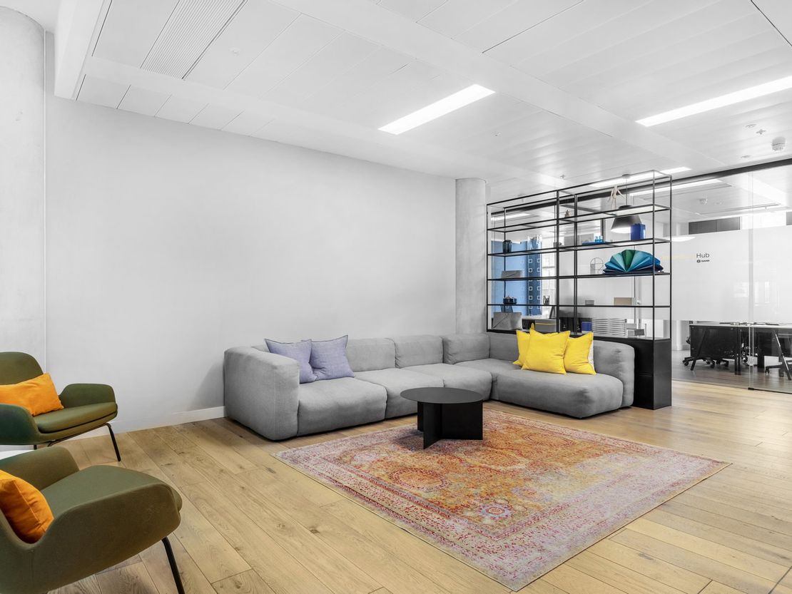 Wood Ln, 80, London, Greater London, United Kingdom, W12 0BZ