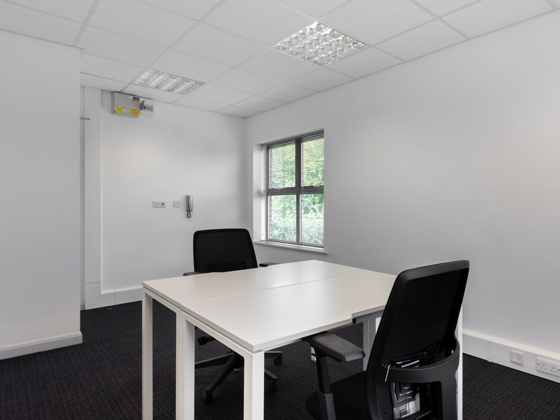 Caxton Close, Andover, Hampshire, United Kingdom, SP10 3FG