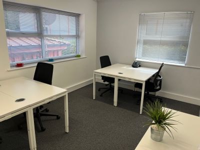 Property Image for 31 Stroudley Road, Basingstoke, Hampshire, United Kingdom, RG24 8UP