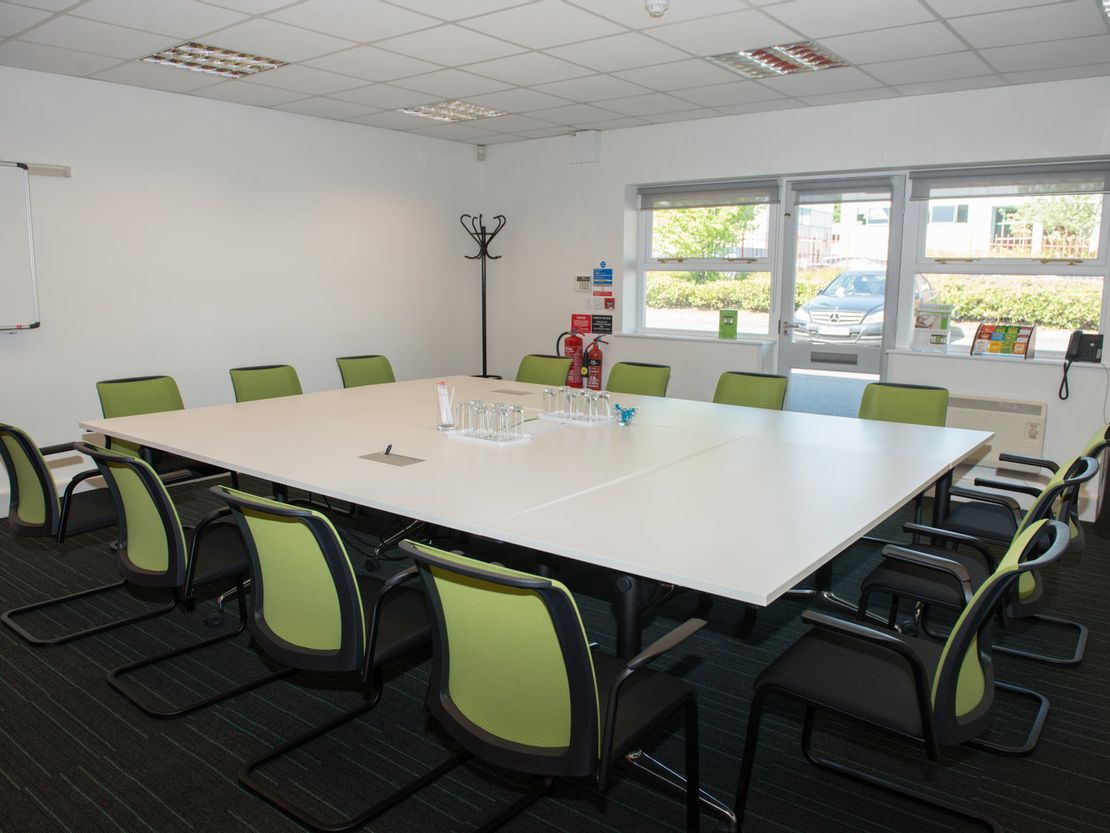 31 Stroudley Road, Basingstoke, Hampshire, United Kingdom, RG24 8UP