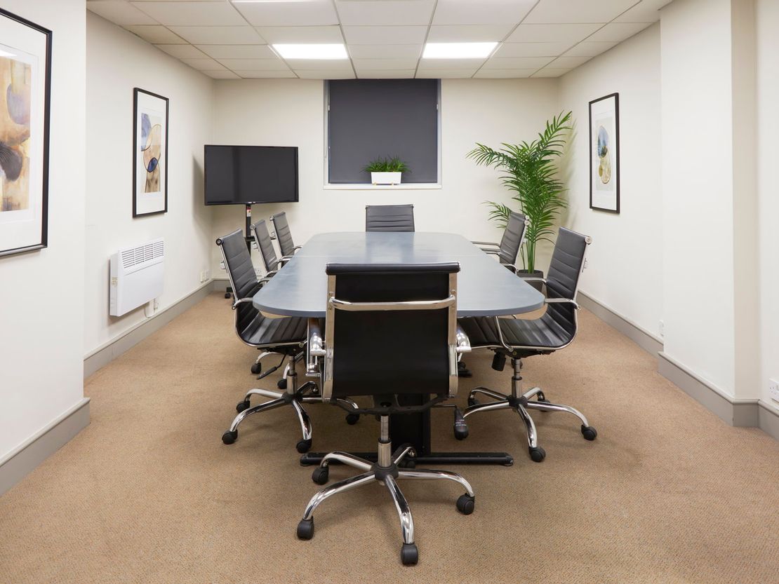 Wadsworth Road, 5, London, Greater London, United Kingdom, UB6 7JD