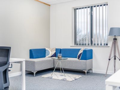 Property Image for Cromwell House, Lincoln, Lincolnshire, United Kingdom, LN6 7YT