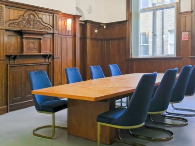 Property Image for 2 ST Peter's Street, Huddersfield, West Yorkshire, United Kingdom, HD1 1LN