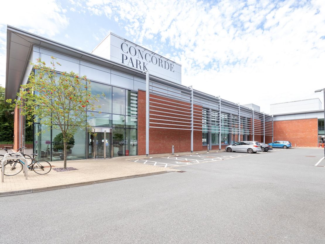 Royal County of Berkshire, Maidenhead, Berkshire, United Kingdom, SL6 4BY
