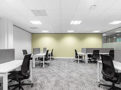 Property Image for Royal County of Berkshire, Maidenhead, Berkshire, United Kingdom, SL6 4BY