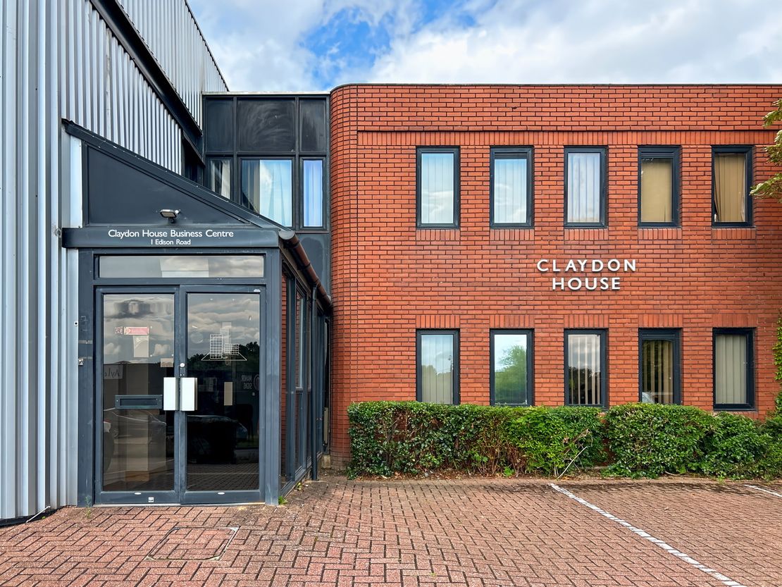 Edison Road, Claydon House Business Centre, Aylesbury, Buckinghamshire, United Kingdom, HP19 8TE
