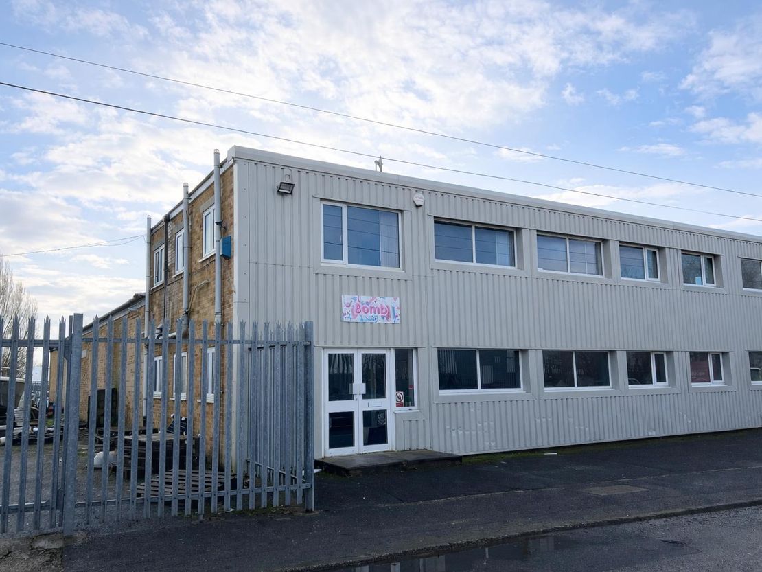 Unit 3 502 Wallisdown Road, Bournemouth, Dorset, BH11 8PT