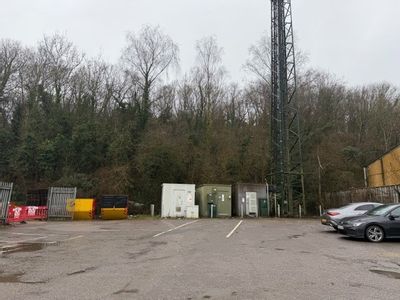 Property Image for 20 Upton Rd, Reading RG30 4BJ
