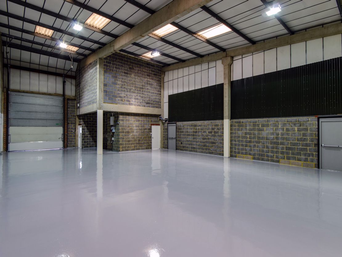 Unit 7 station industrial estate, Oxford Rd, Wokingham RG41 2YQ