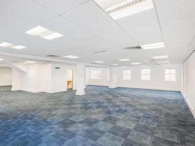 Property Image for Elm Court, Stratford-Upon-Avon CV37 6PA