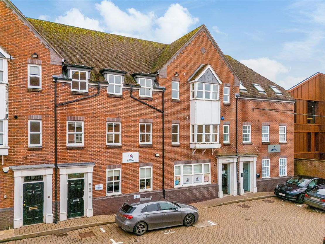 Elm Court, Stratford-Upon-Avon CV37 6PA