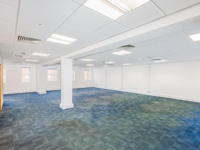 Property Image for Elm Court, Stratford-Upon-Avon CV37 6PA
