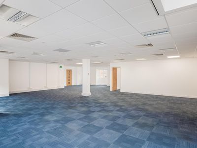 Property Image for Elm Court, Stratford-Upon-Avon CV37 6PA
