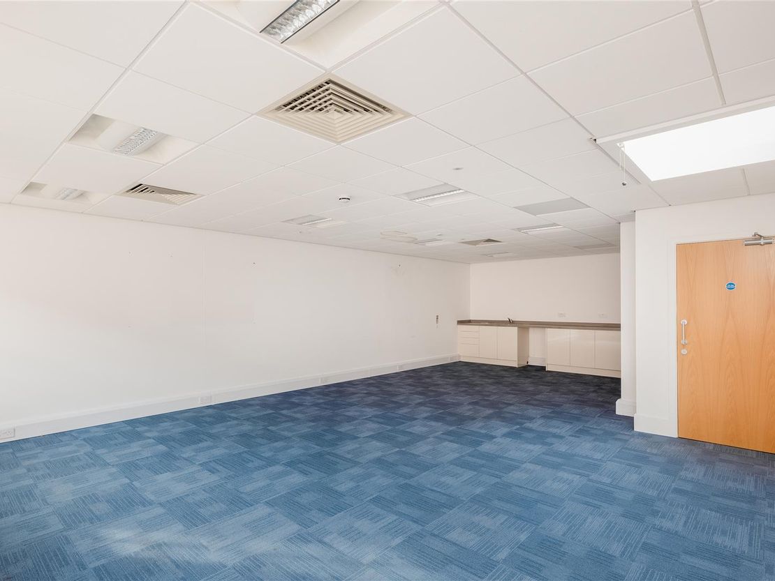 Elm Court, Stratford-Upon-Avon CV37 6PA
