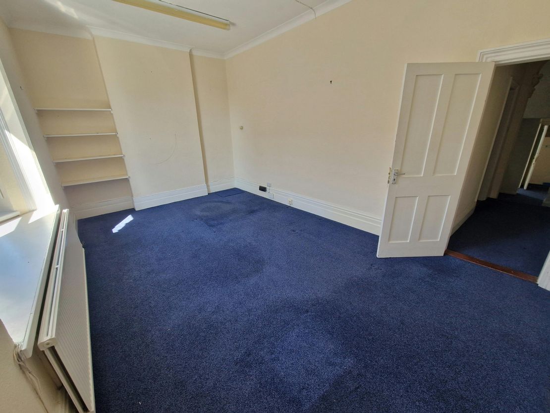 268 London Road, Waterlooville, PO7 7EP