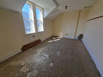 Property Image for 268 London Road, Waterlooville, PO7 7EP