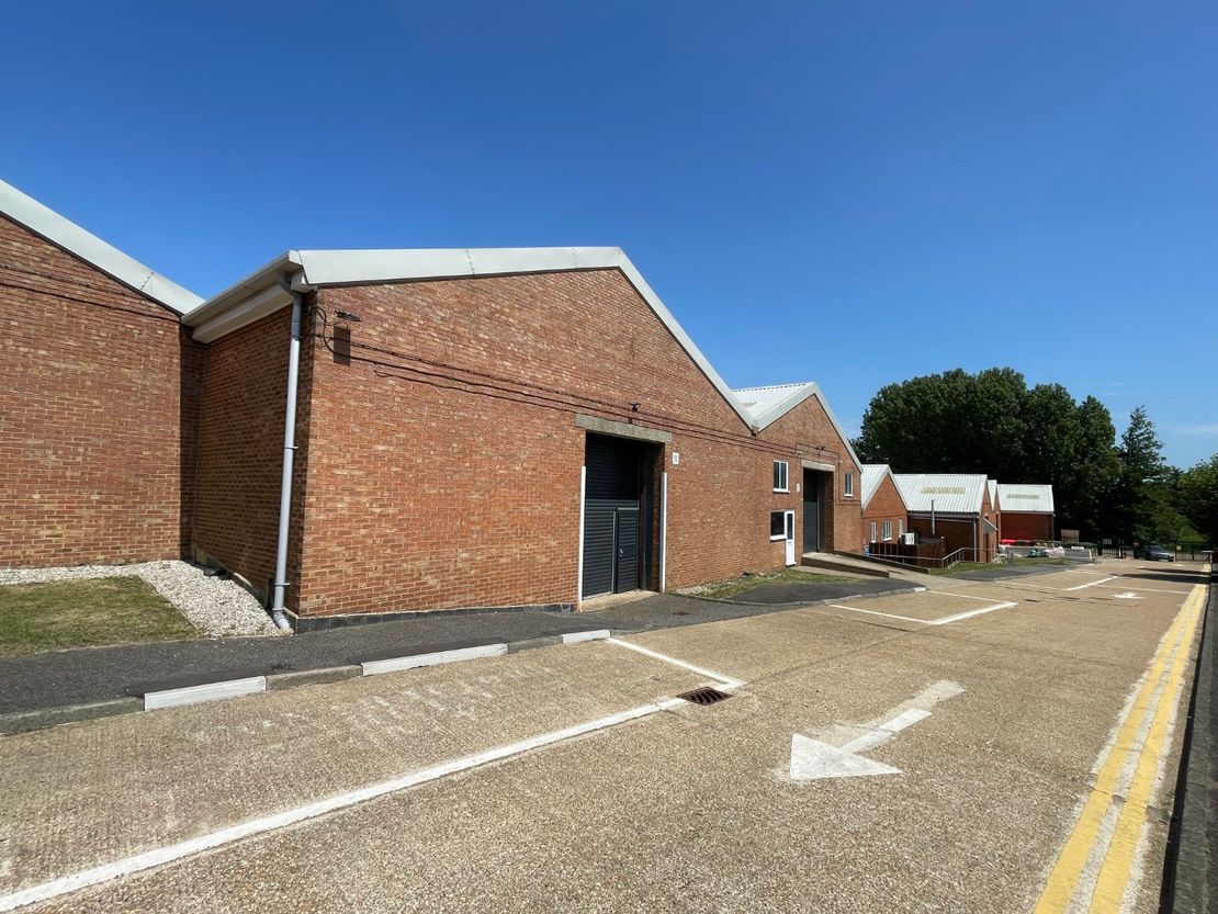 Unit 11, Mace Industrial Estate, Mace Lane, Ashford, Kent, TN24 8PE