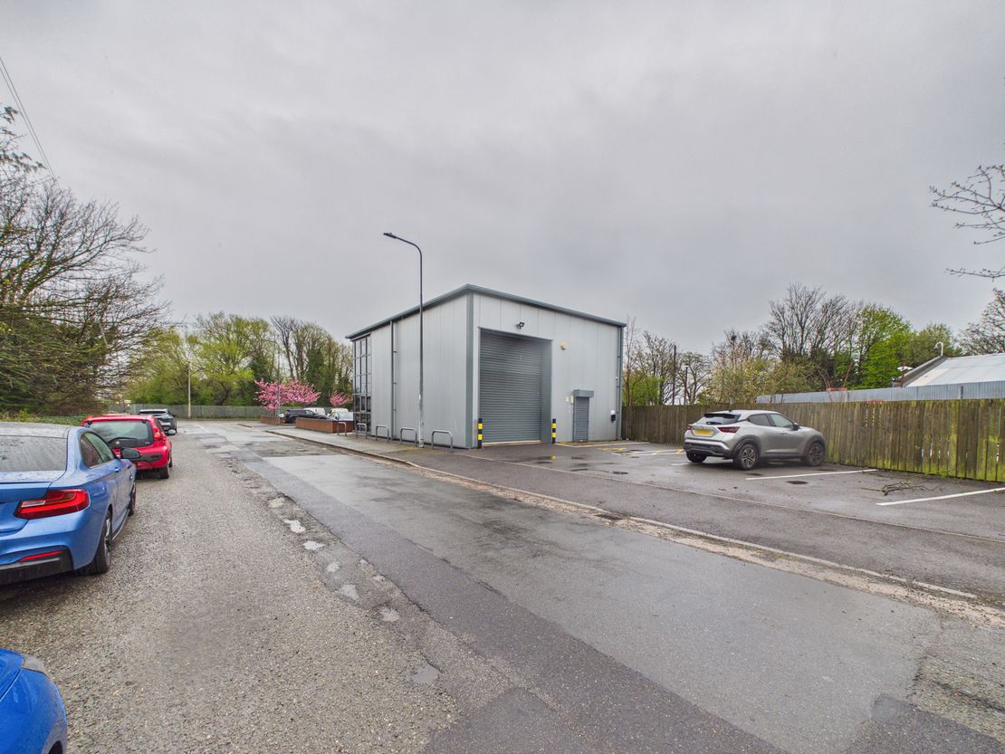 Unit B, St Ives Way, Sandycroft, Flintshire, CH5 2QS
