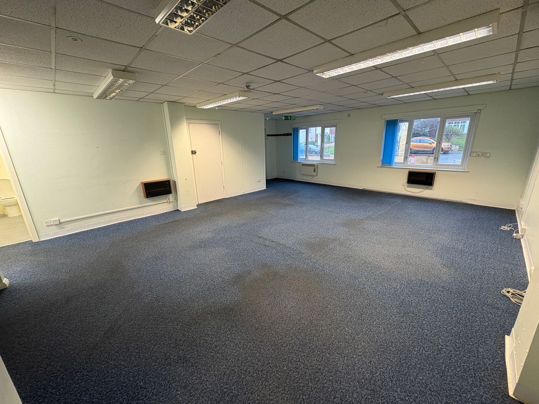 Former DVSA Test Centre, Forest Hills Drive, Southampton, Hampshire, SO18 2FY