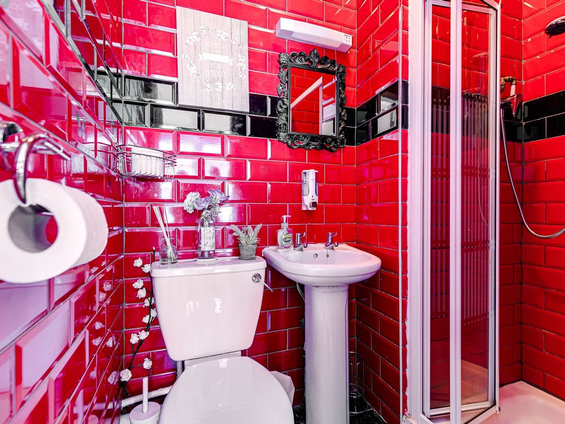 Friends Hotel, 32 Reads Avenue, Blackpool, FY1