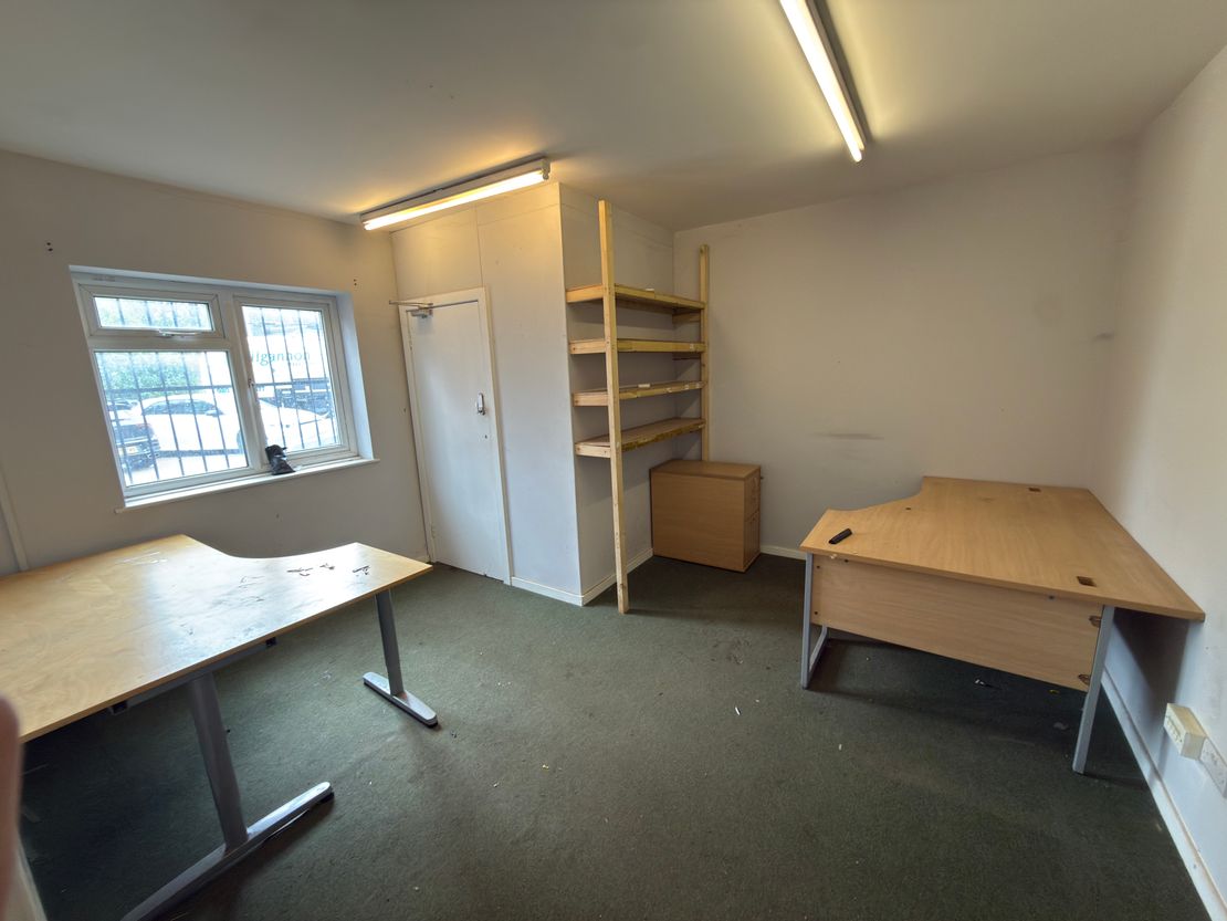 5 Sharvatt Business Centre, Keats Road, Belvedere, Kent, DA17 6BP