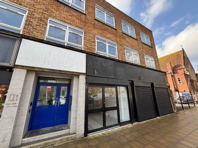Property Image for Shop 51B Leigh Road, Eastleigh, Hampshire, SO50 9DF