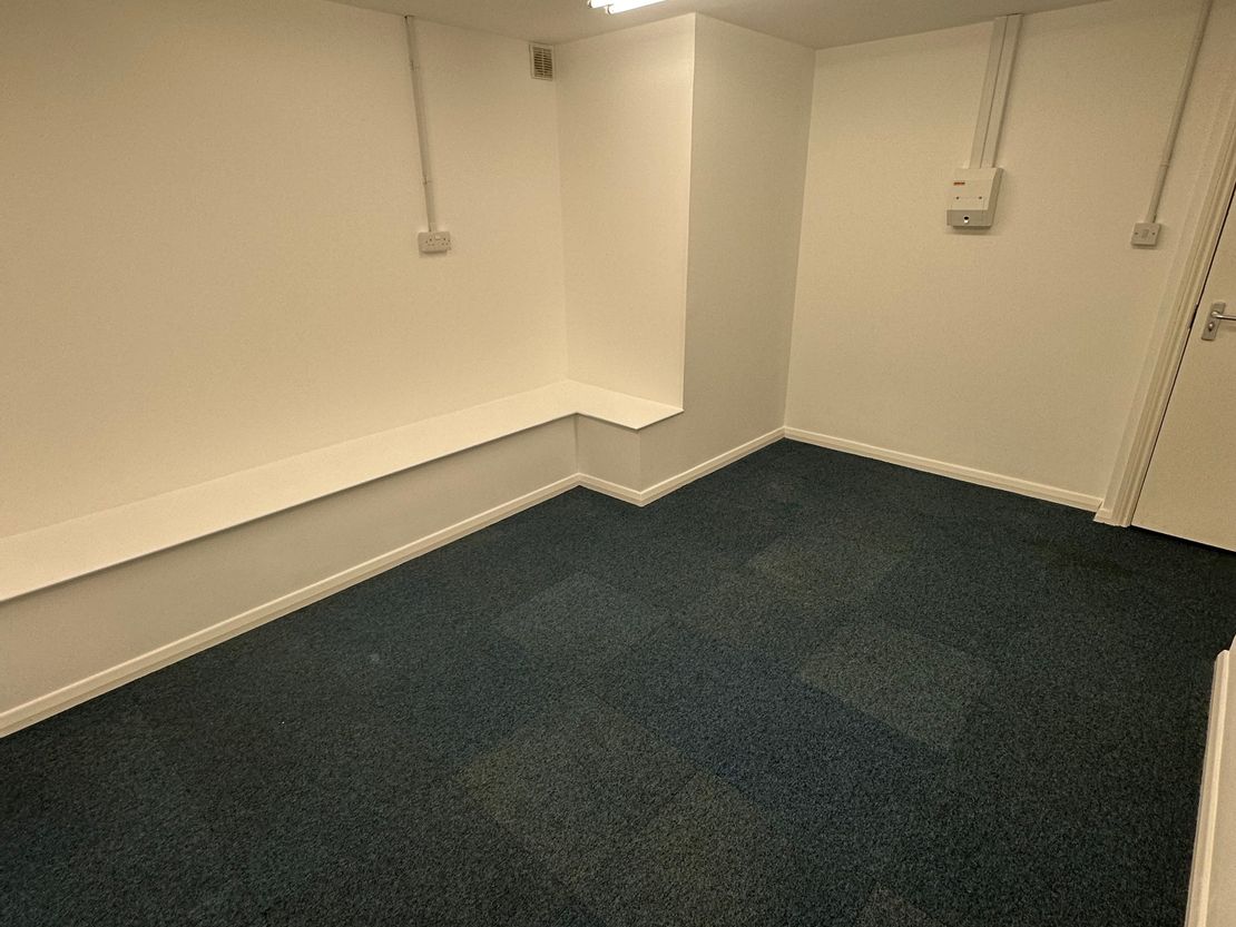 Unit 8, 32 Pevensey Road, Eastbourne, East Sussex, BN21 3HP