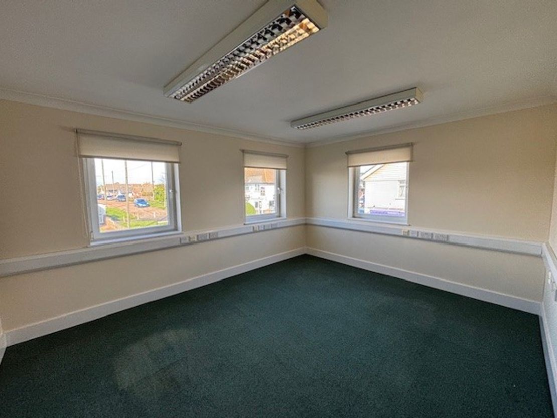 219 South Coast Road, Peacehaven, East Sussex, BN10 8LL