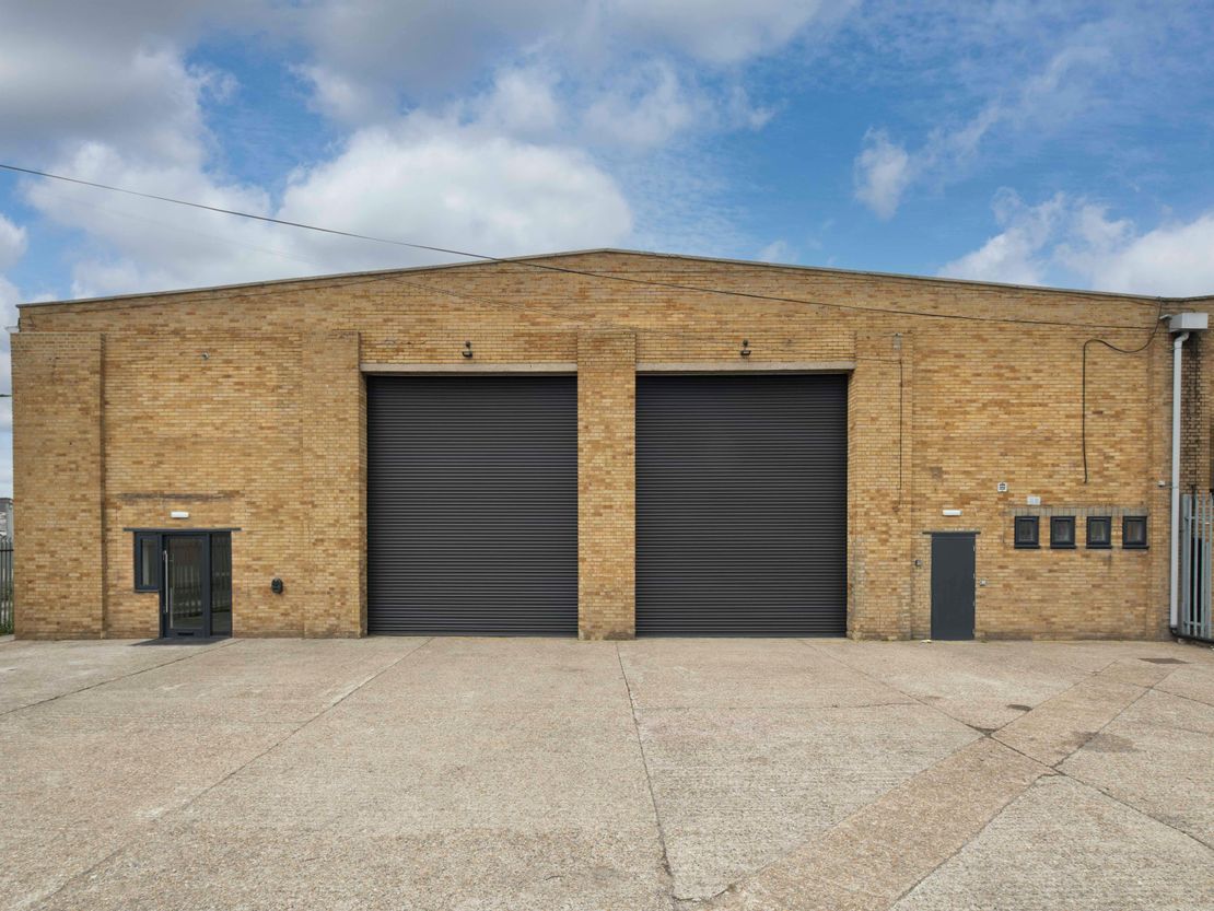 61 Millmarsh Lane, Enfield, EN3 7UY