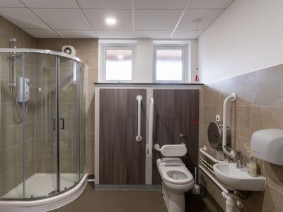 Property Image for Office 11 Lakeview House, Bond Avenue, Bletchley Milton Keynes, Buckinghamshire, MK1 1FB
