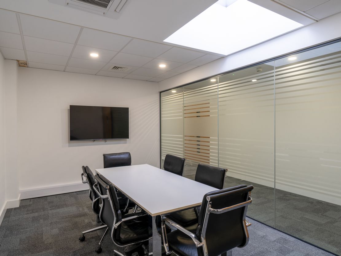 Office 11 Lakeview House, Bond Avenue, Bletchley Milton Keynes, Buckinghamshire, MK1 1FB