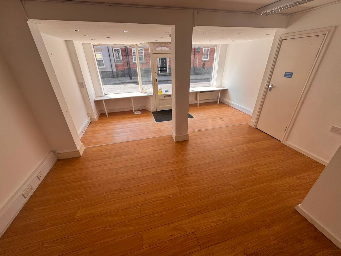 120 Castle Street, Hinckley, Leicestershire, LE10 1DD