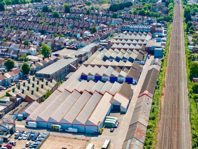 Property Image for Unit 5a Britannia Estate, Leagrave Road, Luton, LU3 1RJ