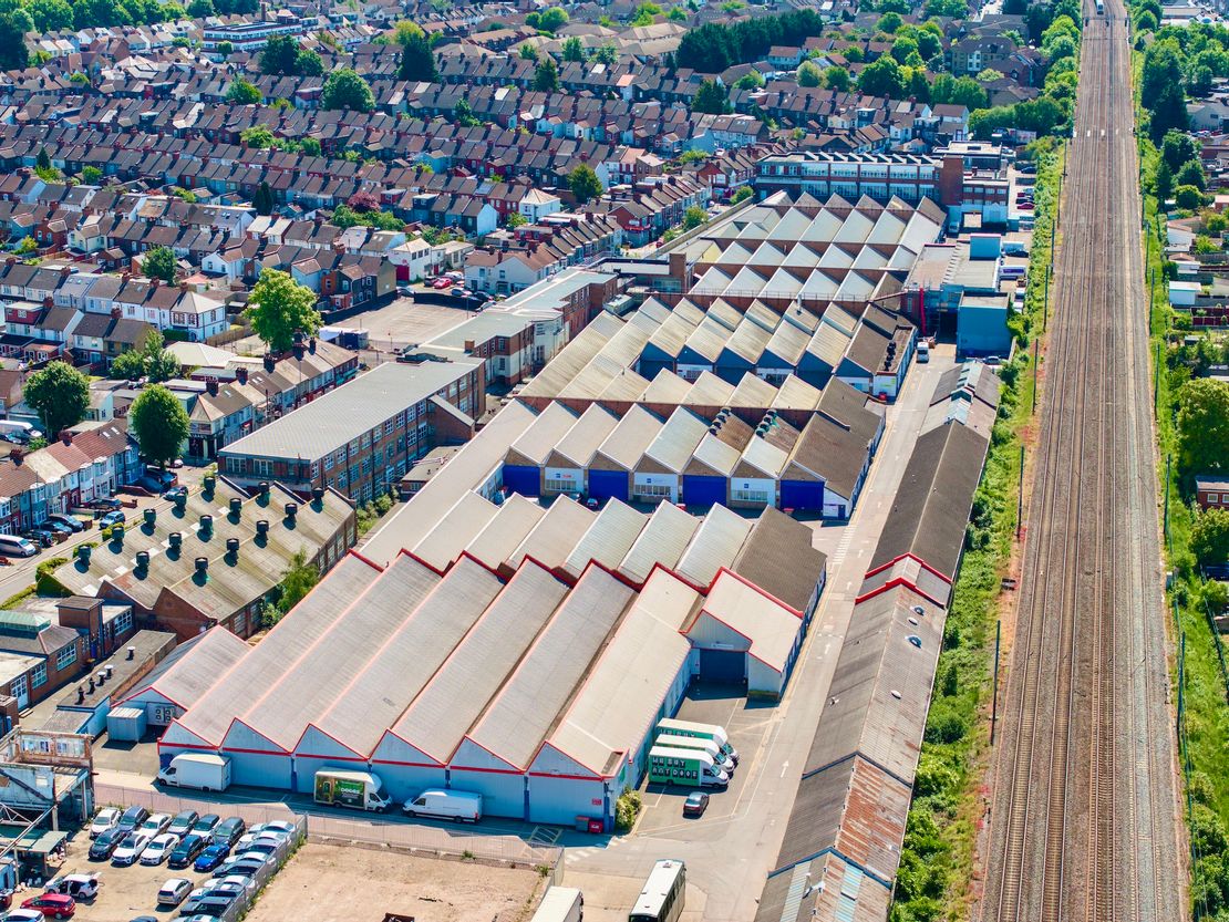 Unit 5a Britannia Estate, Leagrave Road, Luton, LU3 1RJ