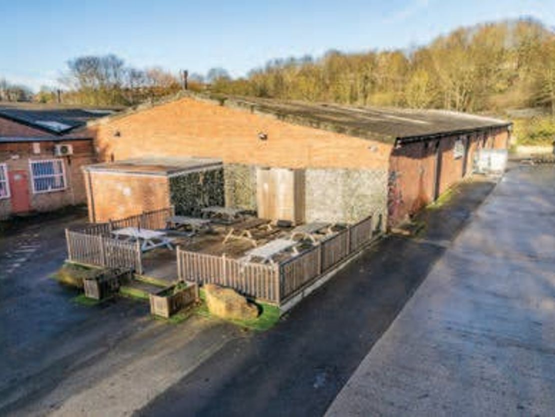 Edison Business Centre, Ring Road, Leeds, LS13 4ET