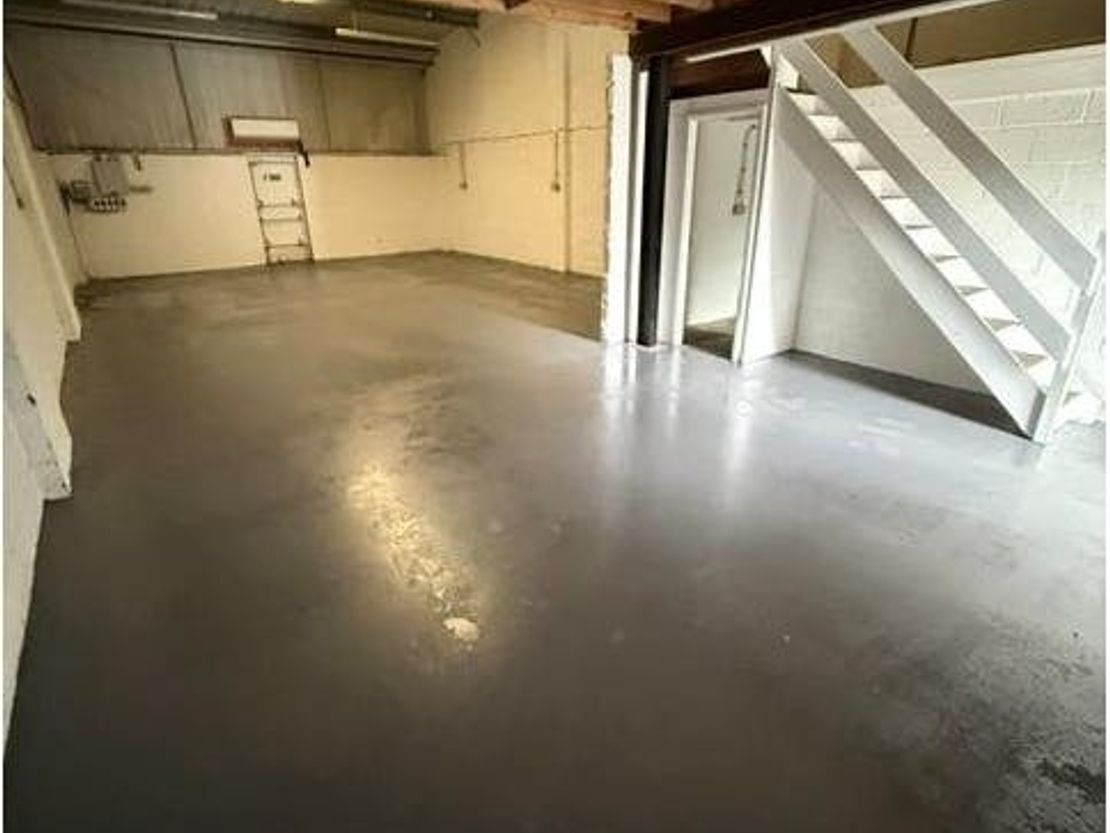 Unit 5 Station Way, Leeds, LS12 3HQ
