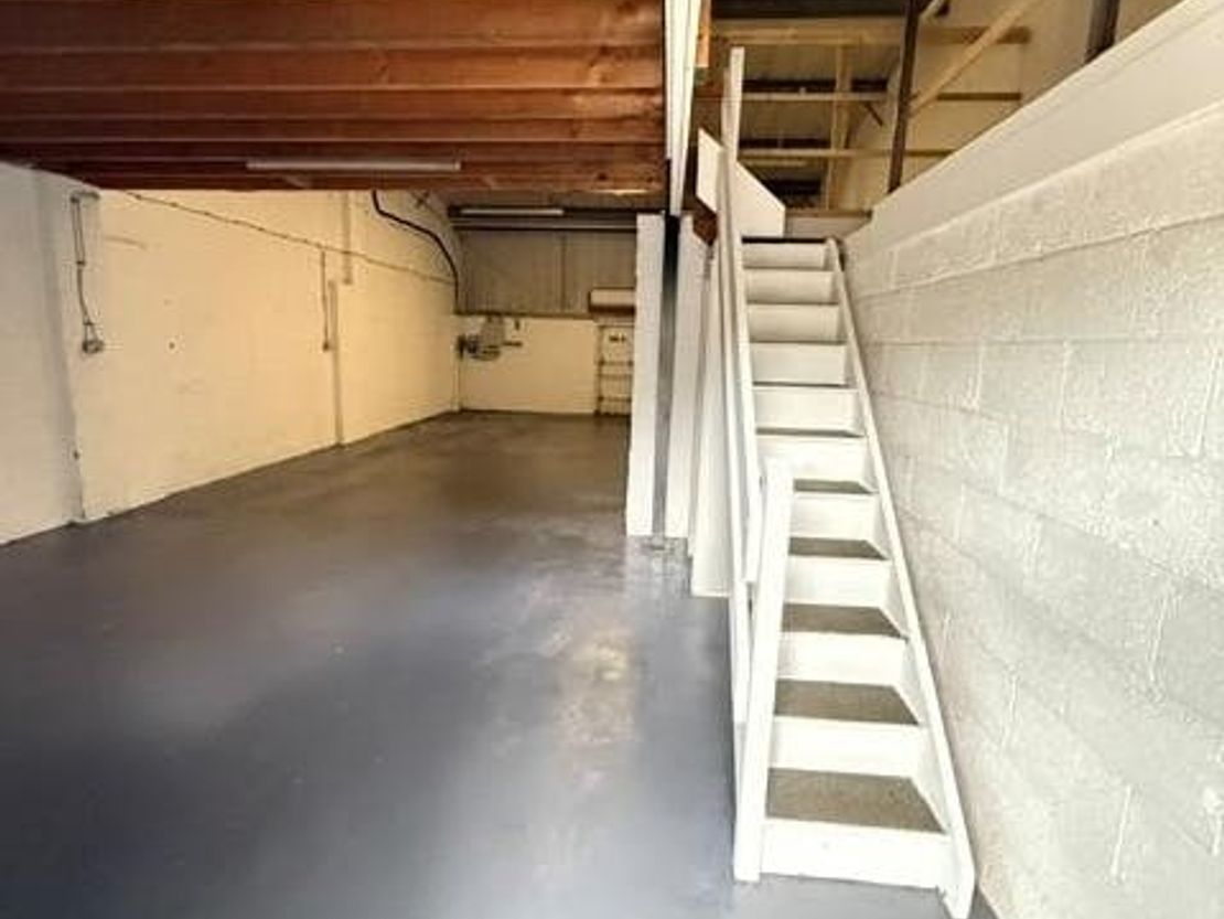 Unit 5 Station Way, Leeds, LS12 3HQ