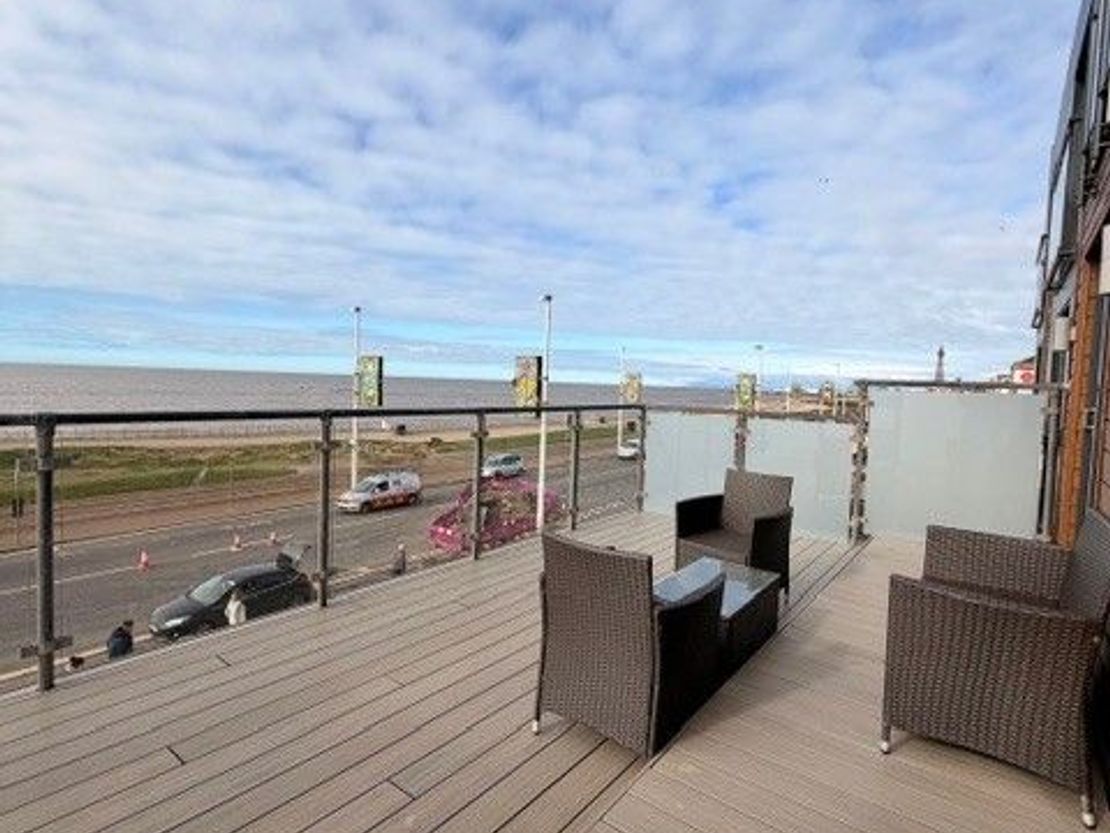 Promenade, Blackpool, FY1